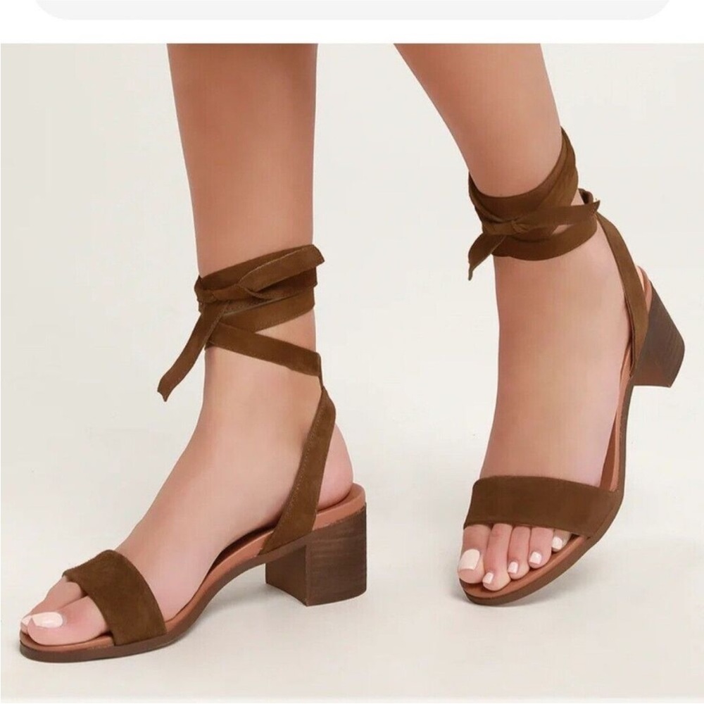 Steve Madden Brown Suede Ankle Tie Sandals